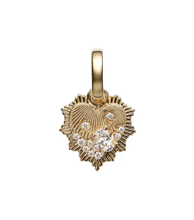 Foundrae Heart Love Token Mini 18kt gold pendant with diamonds