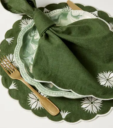 Cabana Olive set of 2 linen and cotton napkins | Thumbnail 2