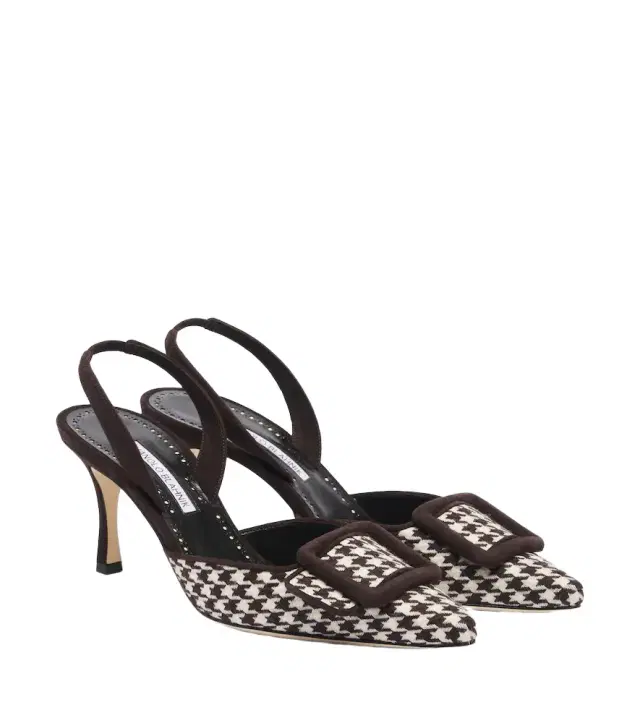 Manolo Blahnik Mayslibi houndstooth slingback pumps