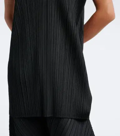 Pleats Please Issey Miyake Monthly Colors: July pleated dress | Thumbnail 5