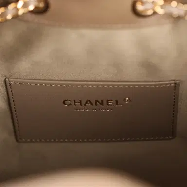 Chanel Chanel Small 25 Hobo Bag Dark Khaki Caviar Gold Hardware | Thumbnail 8 Chanel Chanel Small 25 Hobo Bag Dark Khaki Caviar Gold Hardware | Thumbnail 8