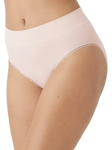 Wacoal Women's Feeling Flexible Hi-Cut Brief | Thumbnail 2 Wacoal Women's Feeling Flexible Hi-Cut Brief | Thumbnail 2
