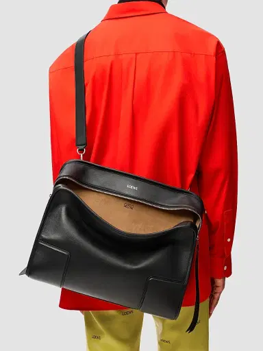 Loewe Men's Amazona 180 Extra-Large Leather Tote | Thumbnail 3 Loewe Men's Amazona 180 Extra-Large Leather Tote | Thumbnail 3