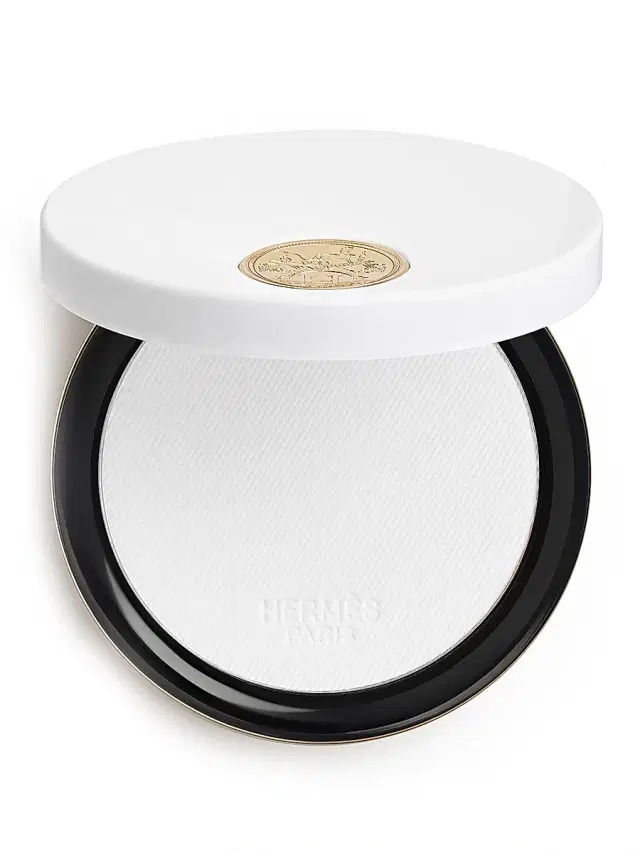 HERMÈS Women's Hermès Plein Air Radiant Matte Powder - 01 Nuage