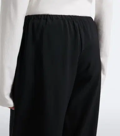 The Row Cosmo cropped wool wide-leg pants | Thumbnail 4 The Row Cosmo cropped wool wide-leg pants | Thumbnail 4