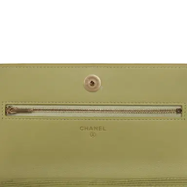 Chanel Chanel Wallet On Chain WOC Green Lizard Embossed Calfskin Gold Hardware | Thumbnail 7 Chanel Chanel Wallet On Chain WOC Green Lizard Embossed Calfskin Gold Hardware | Thumbnail 7