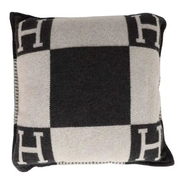 HERMÈS Hermes "Avalon" Ecru and Gris Fonce Signature H Pillow PM