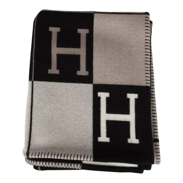 HERMÈS Hermes "Classic Avalon" Ecru and Black Wool Blanket