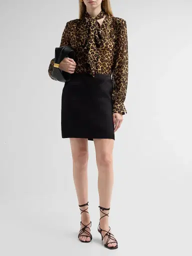 Toccin Women's Kaila Leopard Print Blouse | Thumbnail 2