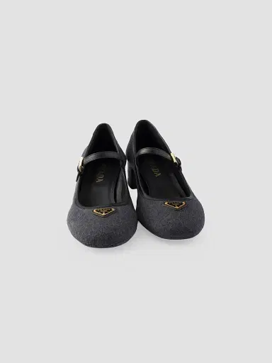 Prada Women's Fabric Pumps | Thumbnail 3