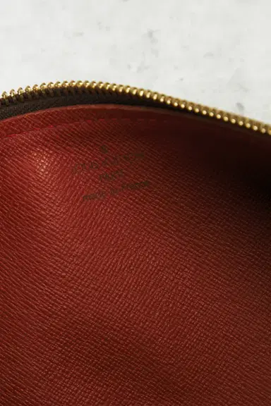 FWRD Renew Louis Vuitton Damier Ebene Papillon 30 Handbag | Thumbnail 5 FWRD Renew Louis Vuitton Damier Ebene Papillon 30 Handbag | Thumbnail 5