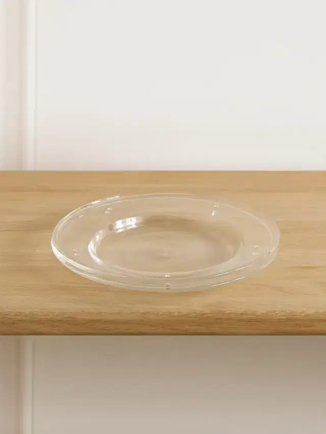 Sophie Lou Jacobsen Aperitivo Set Of Two Crystal-embellished Glass Plates