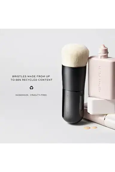 Westman Atelier Liquid Blender Brush | Thumbnail 2