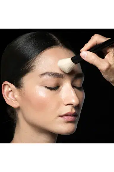 Westman Atelier Powder Brush | Thumbnail 3