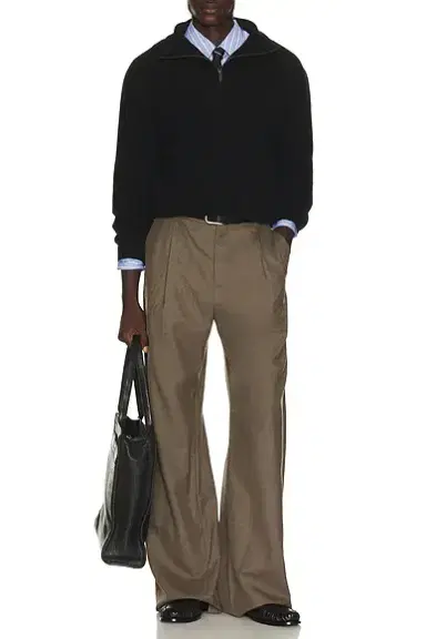 Saint Laurent Boxy Chalk Blue Black | Thumbnail 3