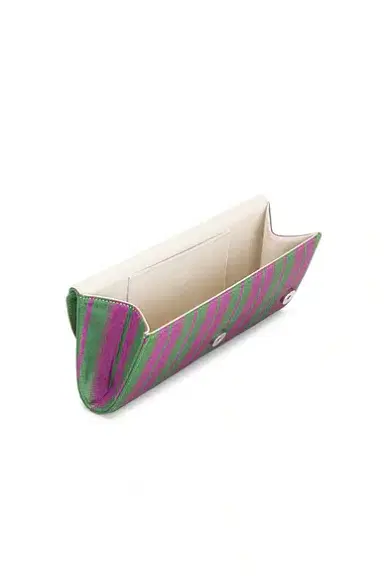 RENNK Moire Diane Clutch | Thumbnail 4
