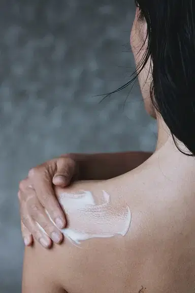 hinok The Hand & Body Lotion | Thumbnail 2