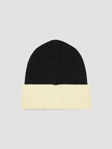 Givenchy Men's Bicolor Beanie in Wool and Cashmere - Black | Thumbnail 2