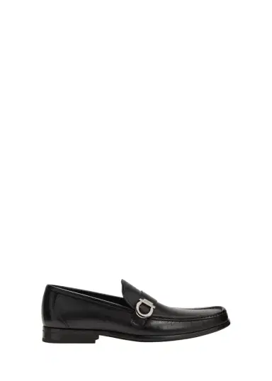 Ferragamo Men's Caspian Gancio Leather Loafers | Thumbnail 1