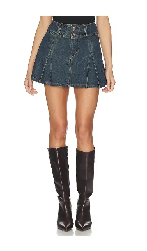 LEVI'S Inverted Pleat Mini Skirt