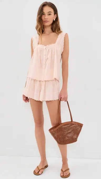 THE GREAT. The Eyelet Tap Shorts Washed Rose | Thumbnail 5