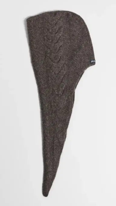 Sea Allen Cable Scarf Hat Charcoal One Size | Thumbnail 5