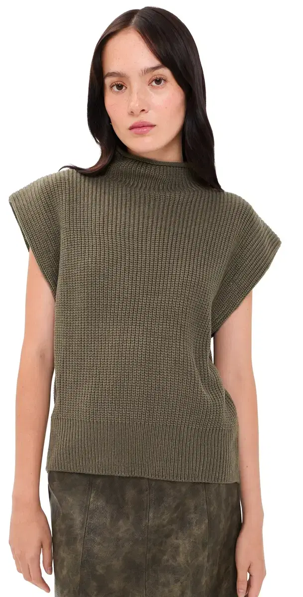 En Saison Devon Sweater Vest Olive
