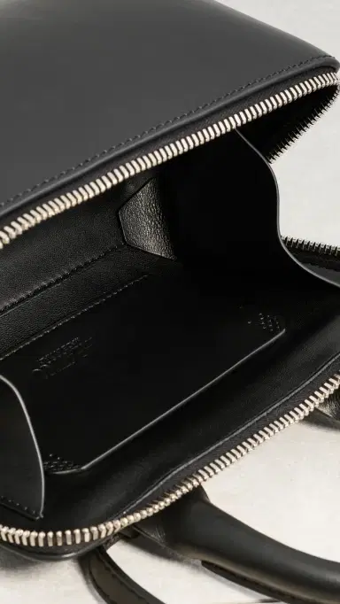 The Attico 'Friday' Mini Bag Black One Size | Thumbnail 6