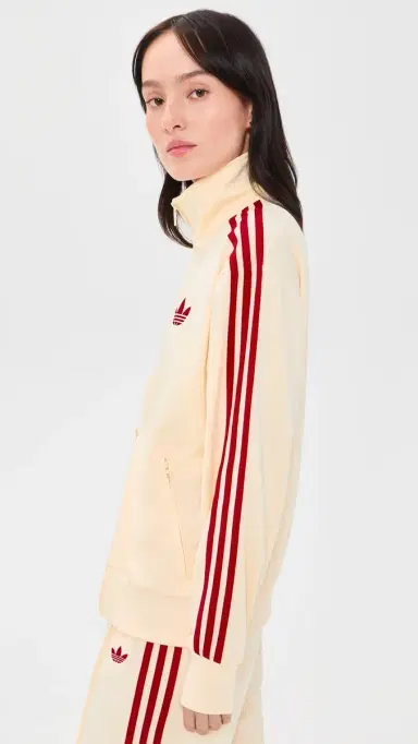 Adidas Firebird Loose Track Top Warm Vanilla/Team Victory Red S | Thumbnail 5 Adidas Firebird Loose Track Top Warm Vanilla/Team Victory Red S | Thumbnail 5
