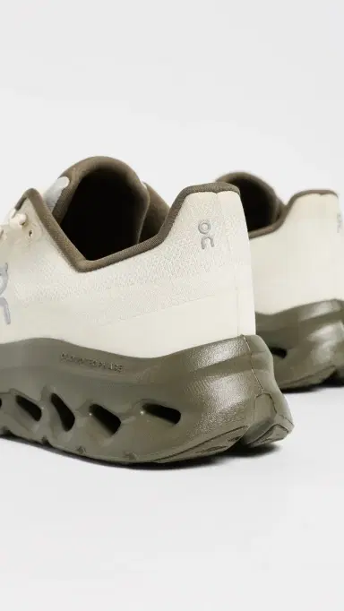 ON Cloudtilt Sneakers Fen/Grain 9 | Thumbnail 3