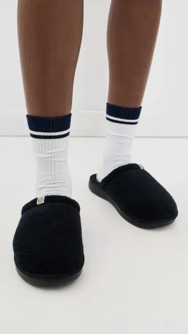 Brunch Essential Slippers Black | Thumbnail 3