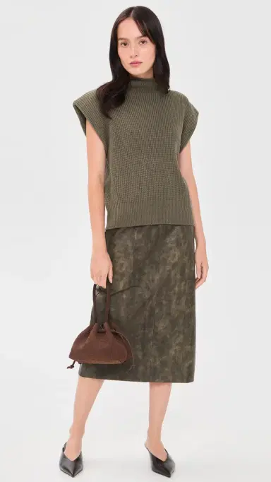 En Saison Faux Leather Margot Midi Skirt Olive | Thumbnail 5 En Saison Faux Leather Margot Midi Skirt Olive | Thumbnail 5