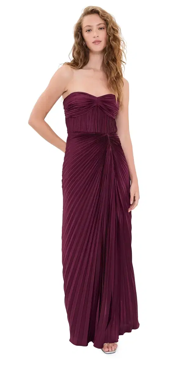 AMUR Joyceann Sweetheart Gown Pinot Noir
