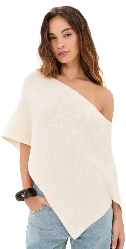 LIONESS uminous Poncho Milk
