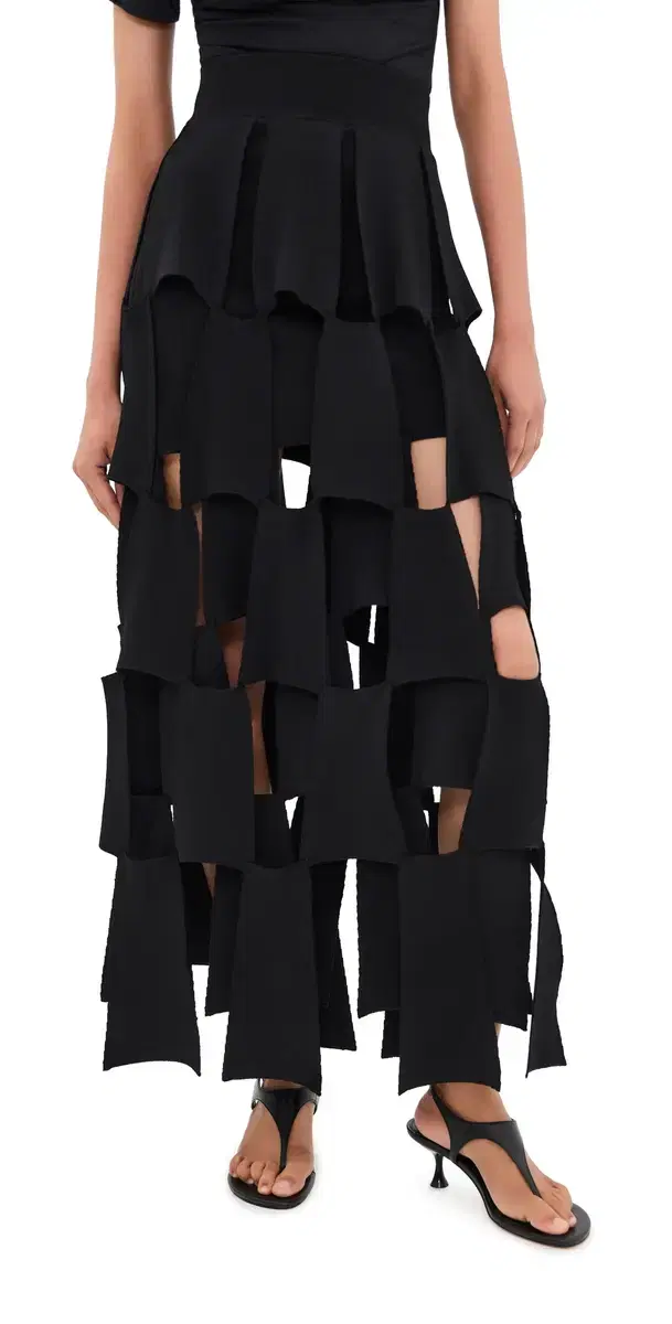 A. W.A. K.E. ODE Knitted ulti Trapeze Skirt Black