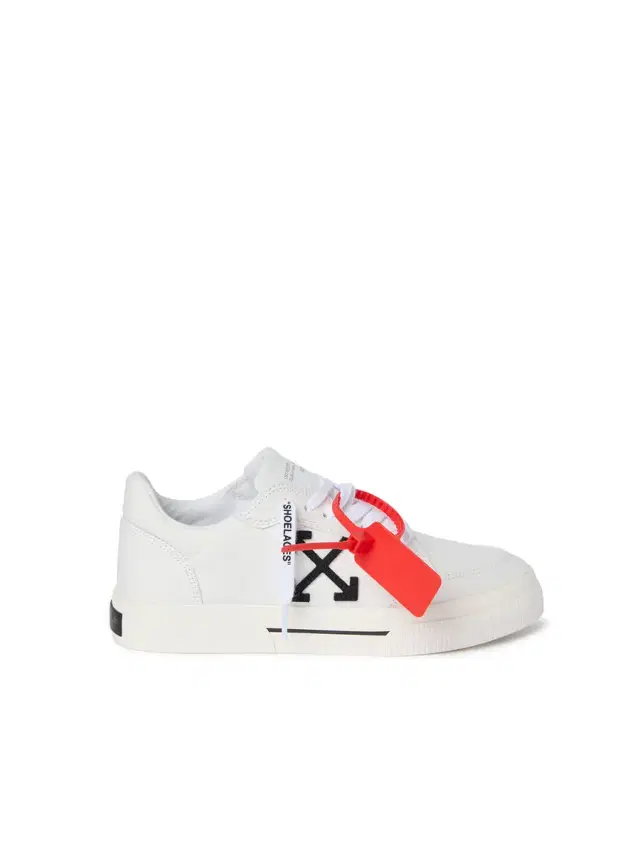 Off-White Vulcanized Low Sneakers
