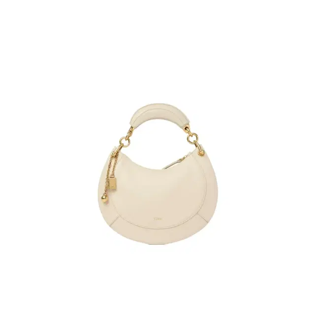 Chloé Small Chloé Banana zipped hobo in soft leather