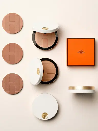 HERMÈS Women's Hermès Plein Air, H Trio Healthy Glow Mineral Powder Refill - 3 Sahara | Thumbnail 4