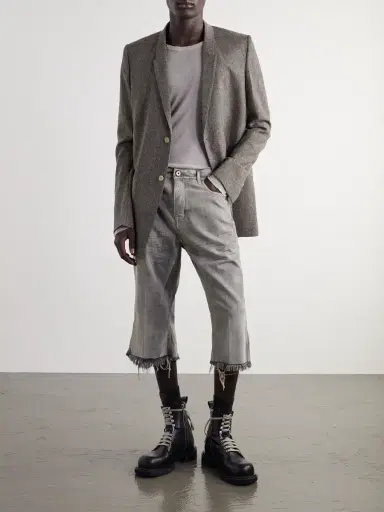Rick Owens Bolan Straight-Leg Frayed Denim Shorts - Men | Thumbnail 2