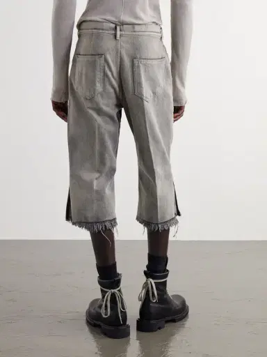 Rick Owens Bolan Straight-Leg Frayed Denim Shorts - Men | Thumbnail 4