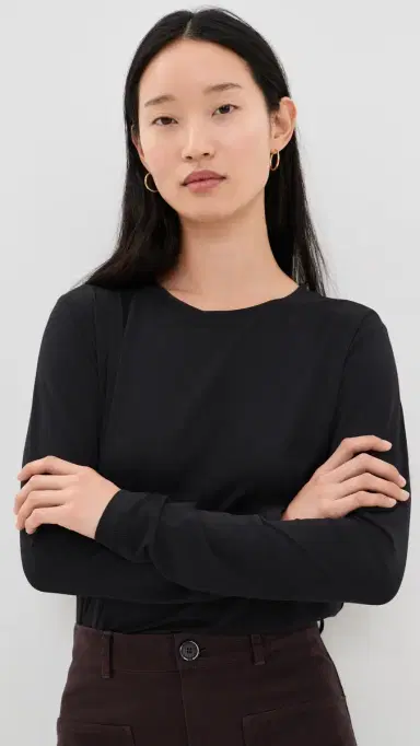 Velvet Barbara Tee Black | Thumbnail 2