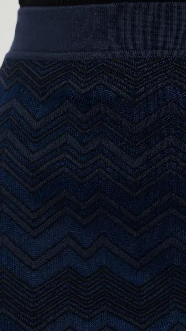 Missoni Chevron Miniskirt Solid Navy Blue | Thumbnail 6