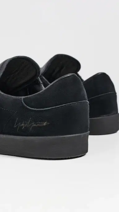 Y-3 Suede Gazelle Sneakers Black/Black/Black | Thumbnail 3