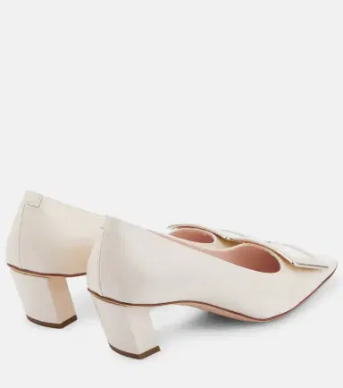 Roger Vivier Belle Vivier patent leather pumps | Thumbnail 3