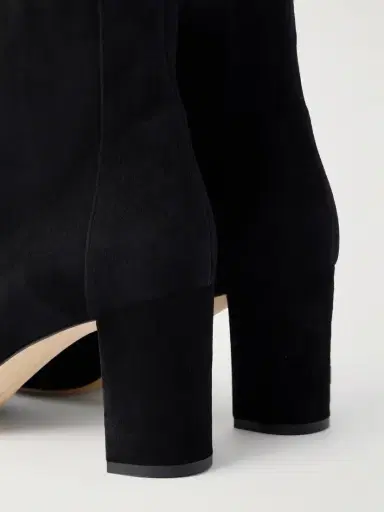 Manolo Blahnik Rosie 70 Suede Ankle Boots | Thumbnail 5