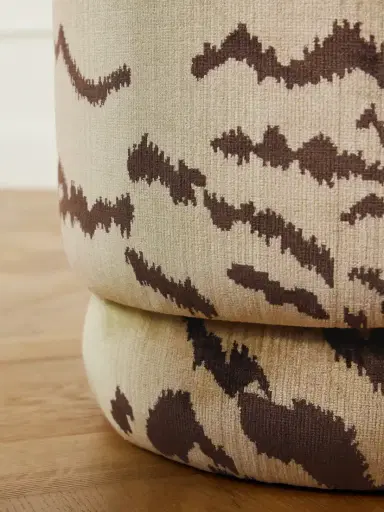 SIX THE RESIDENCE Tiger Velvet-jacquard Pouf | Thumbnail 3