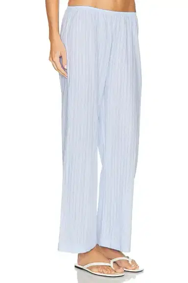 DONNI. The Eyelet Pop Simple Crop Pant | Thumbnail 2