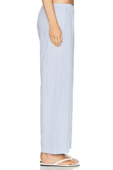 DONNI. The Eyelet Pop Simple Crop Pant | Thumbnail 3