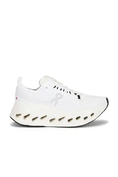 ON Cloudsurfer Max Sneaker