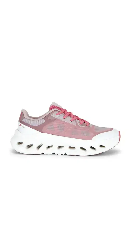 ON Cloudtilt Remix Sneaker